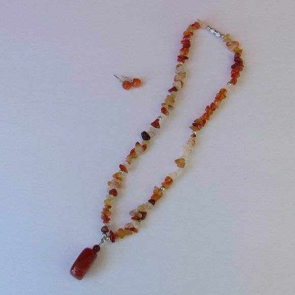 Calcite Stones Beaded Glass Rock Nugget Necklace Earrings Set Shades of Orange - Picture 1 of 7